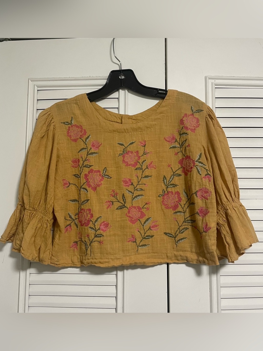Floral Embroidered Cotton Crop Top